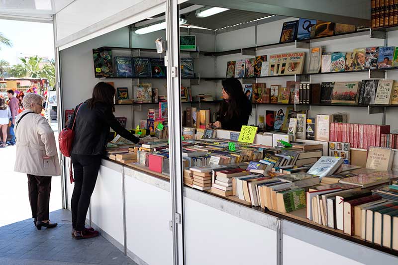 Feria del Libro. Cinco libreros nos recomiendan…