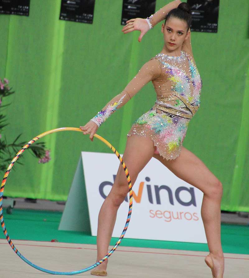 Polina Berezina se coloca como primera gimnasta de España