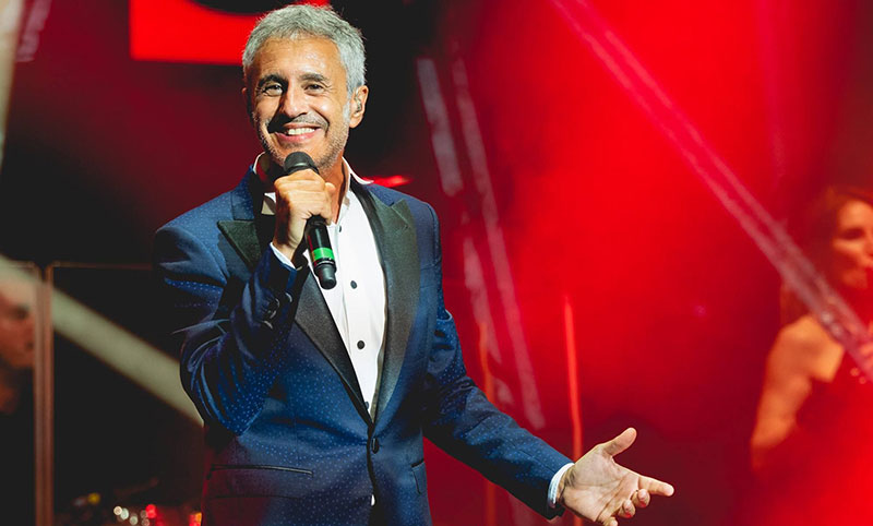Sergio Dalma regresó a Torrevieja con su último trabajo “Vía Dalma III”