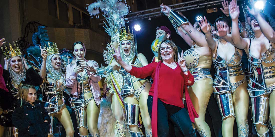 3103-carnaval El desfile nocturno, gran final del Carnaval de 2019