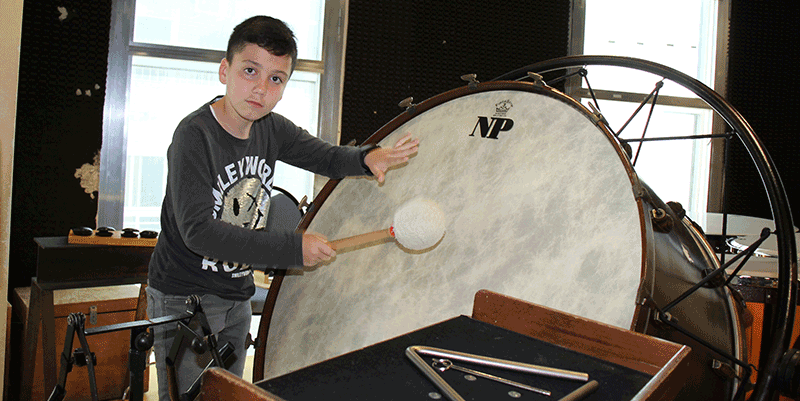 Marcos Sánchez Paredes, ganador del VI Certamen  Provincial de Percusión ‘Repercute San Vicent’19’ : “A mí me gustaba ser percusionista porque me había venido de familia”