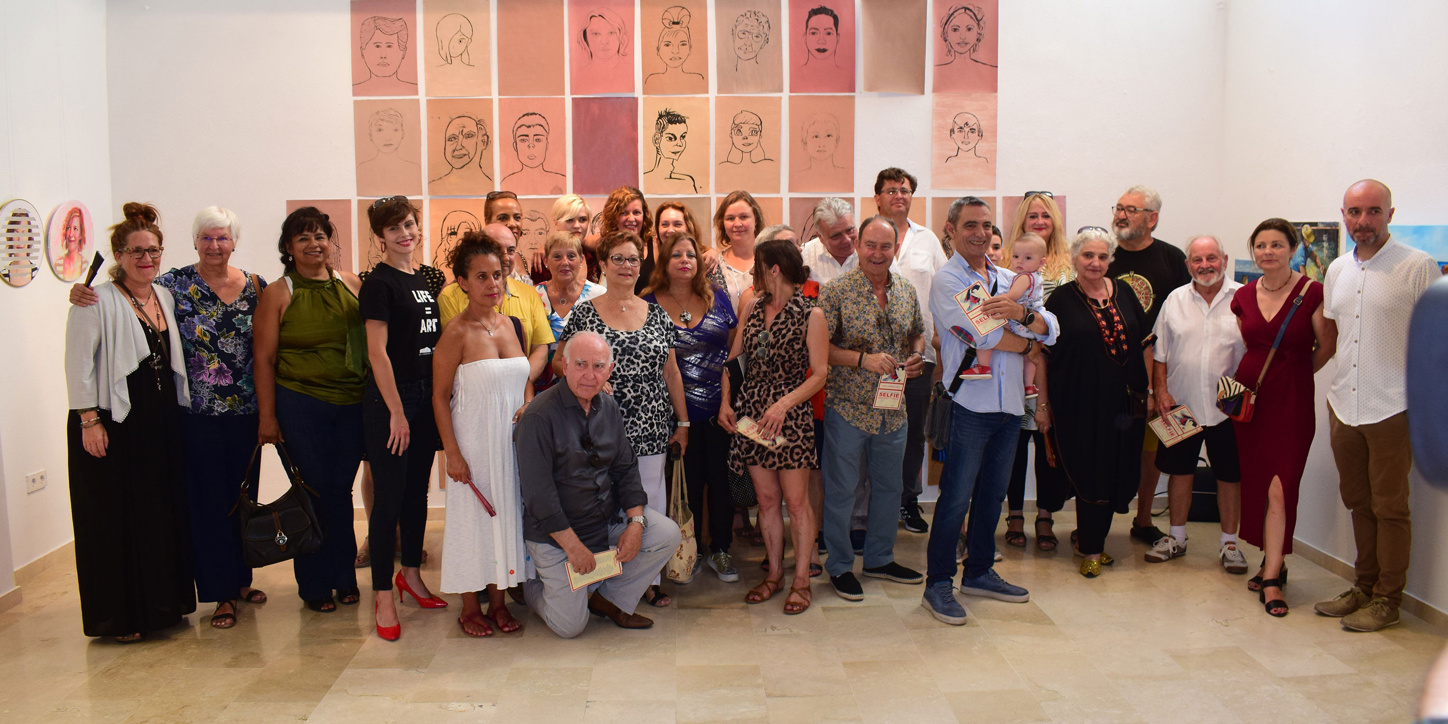 Los alumnos de Olga Parra muestran sus propios “selfies”