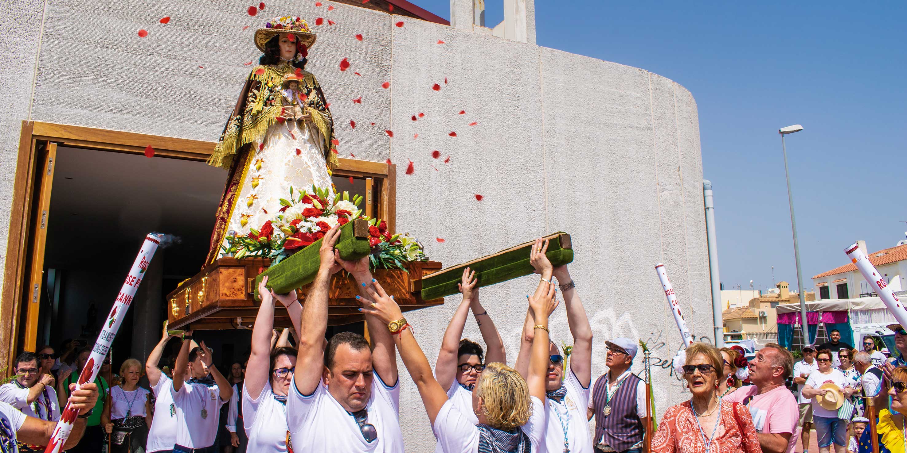 Hoy comienza la Romería del Rocío, que partirá desde la Parroquia del Salvador