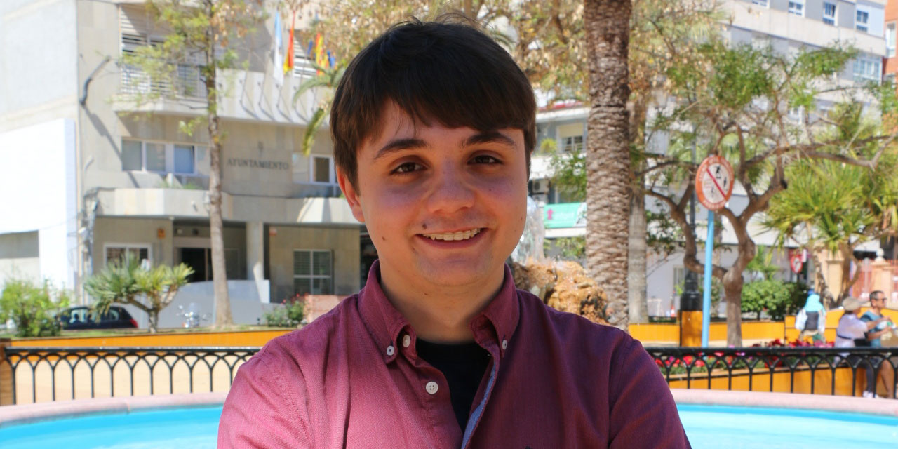 El torrevejense Antonio Torregrosa participará en el Campeonato del Mundo de Debate en Español