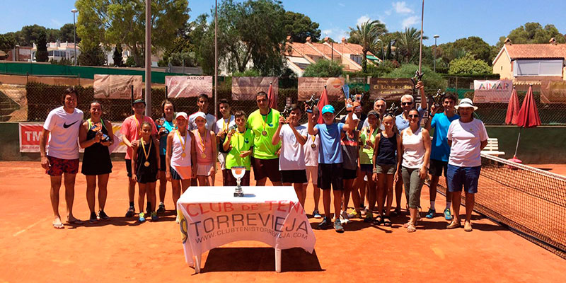 Gran éxito del Torneo 24 Horas del Club de Tenis Torrevieja