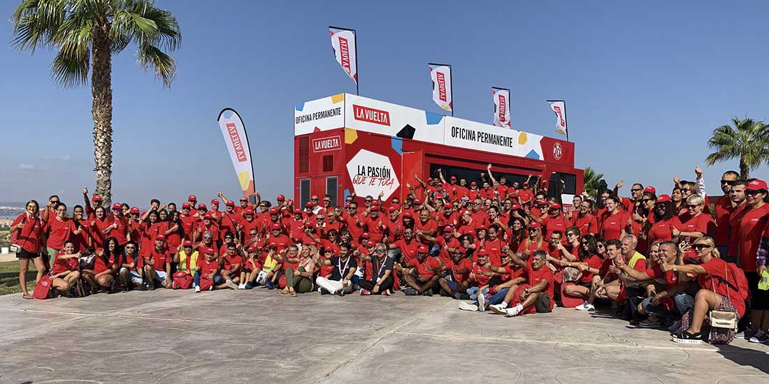 Gran despliegue de seguridad  y voluntariado en La Vuelta