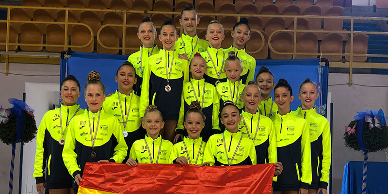 El Club de Gimnasia Rítmica de Jennifer Colino demuestra su talento en Italia