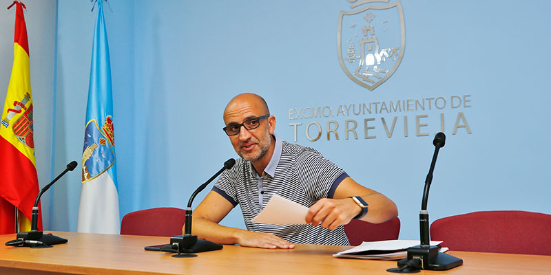 Presentada la página oficial de Facebook del Ayuntamiento de Torrevieja