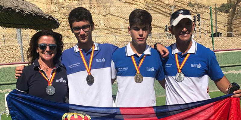 El RCNT brilla en el Campeonato de España de Remo de Mar