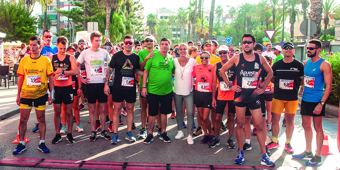 Multitud de personas corrieron a favor de APAEX