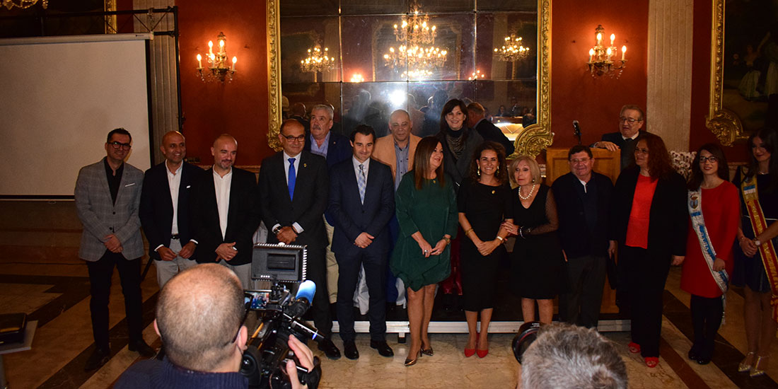 Eva Valero abrió las XL Fiestas de Otoño-Invierno del Casino