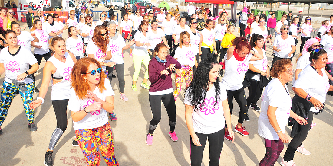Multitudinario zumbathon solidario