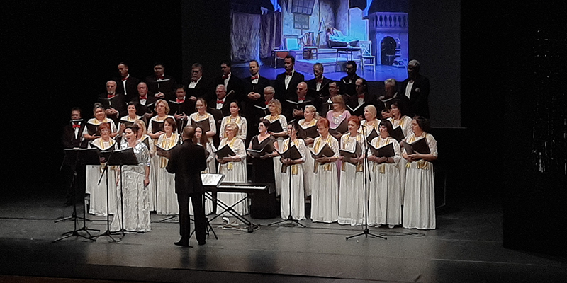 El Orfeón de Torrevieja brilló en su concierto de Navidad