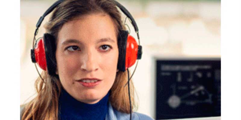 Una torrevejense  protagoniza una campaña publicitaria del Grupo  Social ONCE