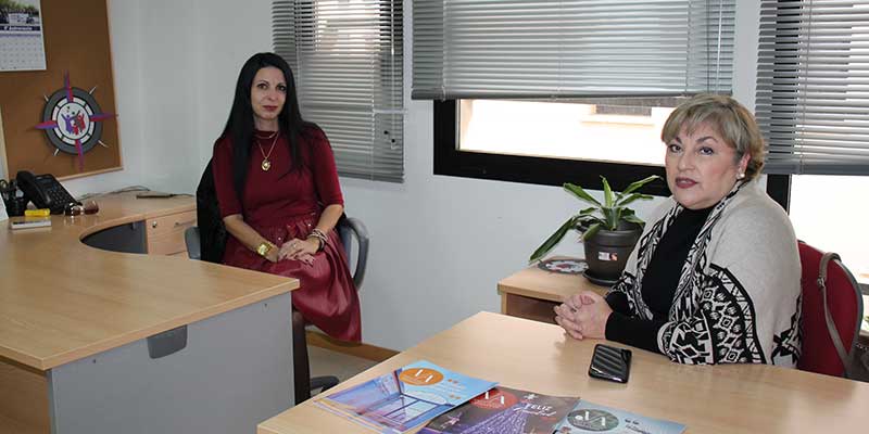 ‘Brújula’ orienta a familias con problemas