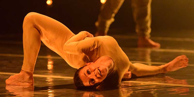 Danza Sacra: un espectáculo de luces