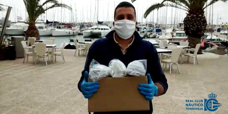 El Real Club Náutico Torrevieja inicia la limpieza y desinfección de sus instalaciones