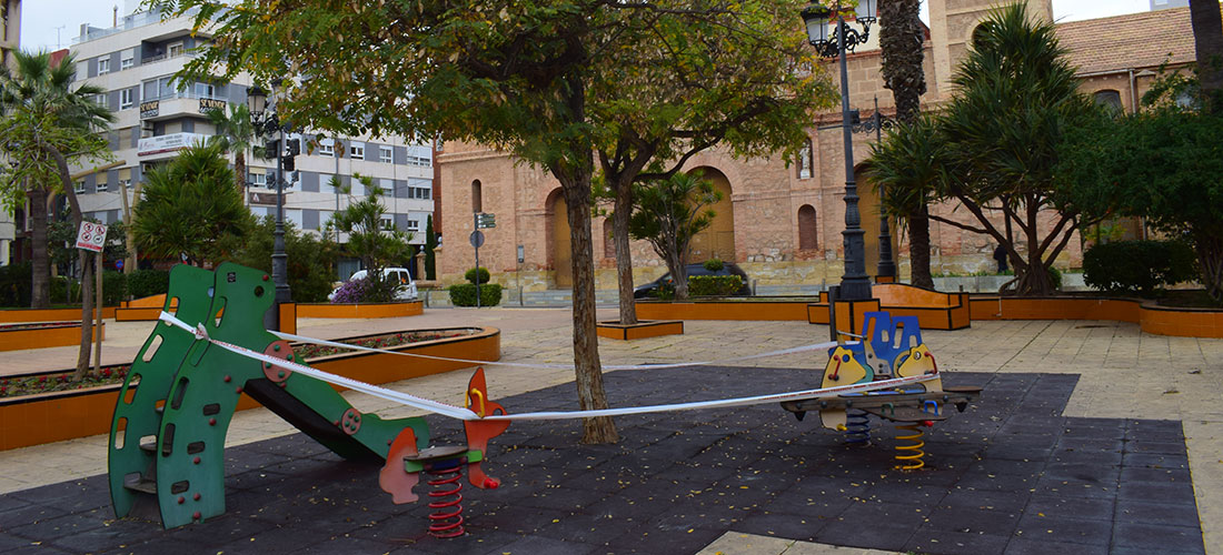 La JGL aprueba un contrato de emergencia para la desinfección de los juegos infantiles de los parques y jardines