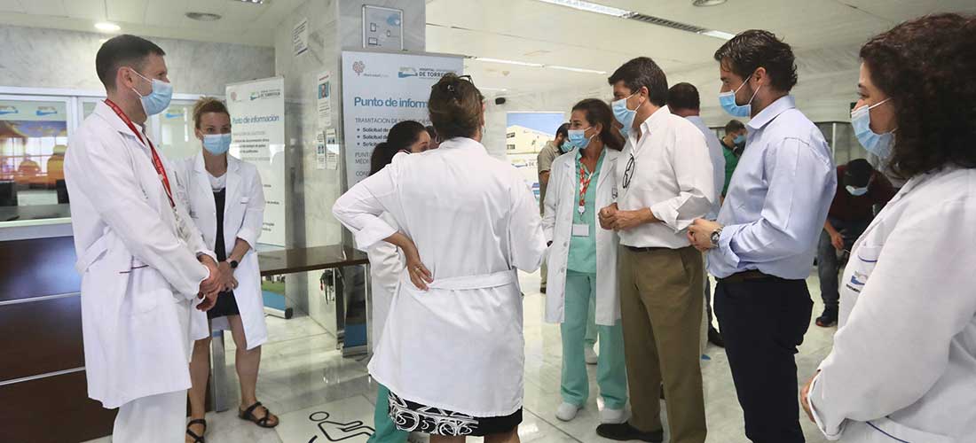 Mazón destaca el “éxito” de la colaboración público privada en la sanidad y reclama al Consell  la no reversión del Hospital Universitario de Torrevieja