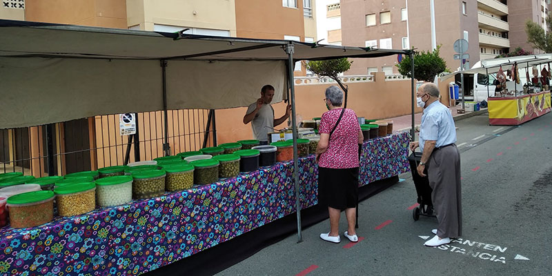Reapertura del mercadillo semanal de La Mata