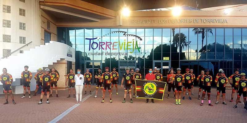 Presentadas las nuevas equipaciones del Club MTB Chatarras Torrevieja