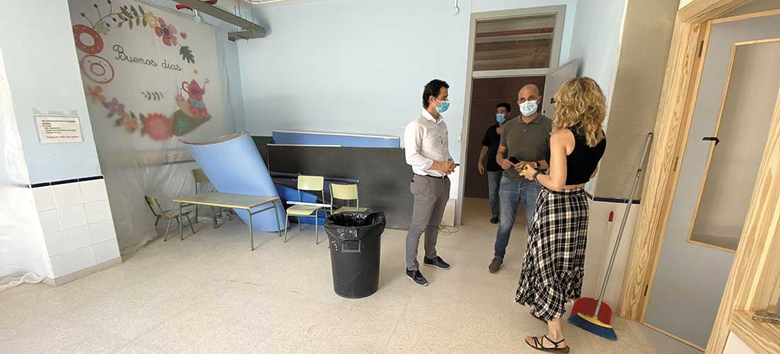 Torrevieja contará con un nuevo aula  para niños/as de dos años en el colegio  público Romualdo Ballester