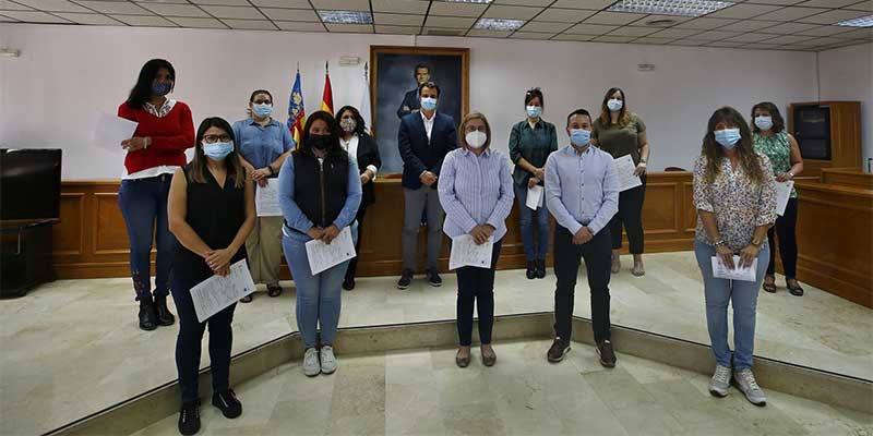 El Ayuntamiento contrata  a diez personas desempleadas  a través del programa EMCORP 2020