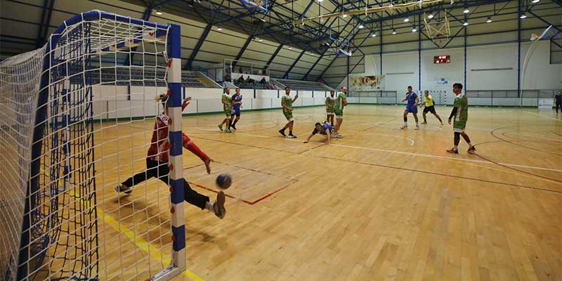 El Torrevieja Salud consigue su primer punto en casa