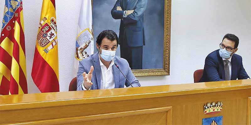 El ayuntamiento estudia  la creación de empresas mixtas para la gestión de diversos servicios básicos