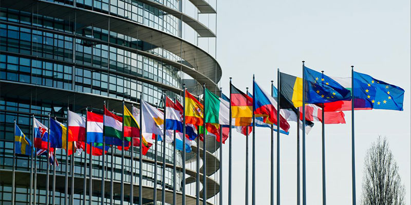 “Sanidad Excelente” denuncia a  la Generalitat ante la Unión Europea por violar el derecho a la protección de la salud