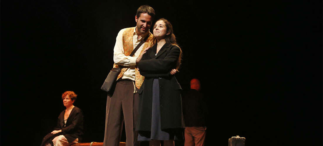 Emoción con la obra de teatro, ‘Mar de almendros’