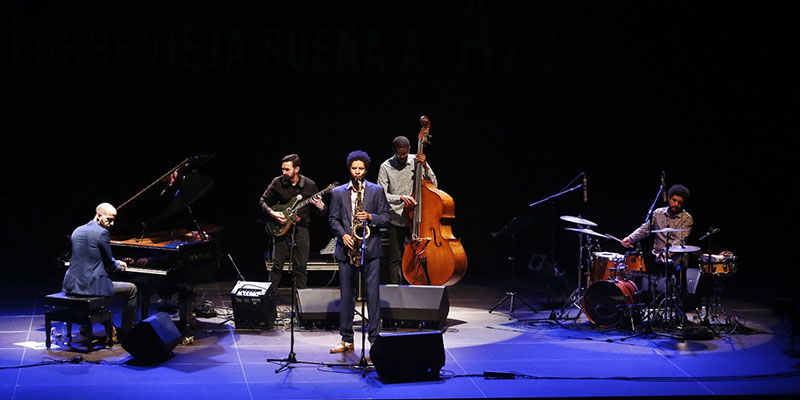 Ariel Bringuez Quintet abrió el ciclo ‘Torrevieja suena a jazz’