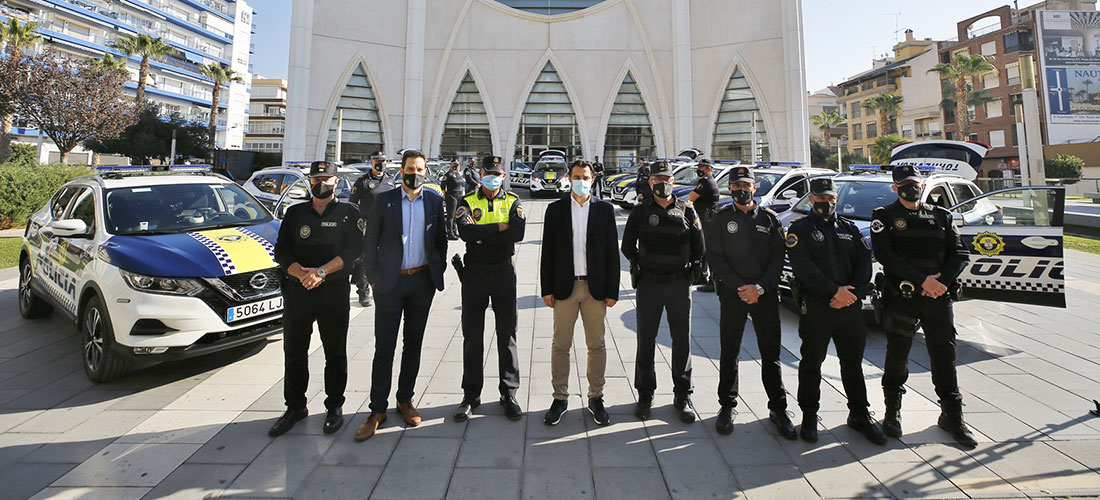 La Policía Local cuenta con 16 nuevos vehículos de última generación