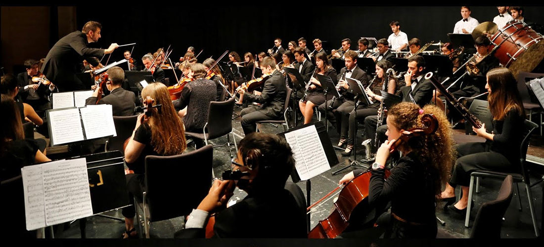 Con una rica dosis de impresiones musicales, la Orquesta Sinfónica festejó el Año Nuevo y Reyes