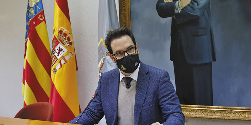 El Ayuntamiento invertirá 67.760 euros en la conservación de las pasarelas de peatones de la CV-905 y aguas nuevas