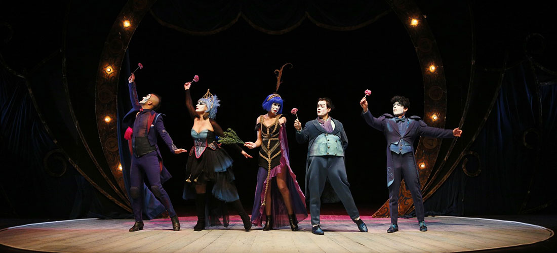 “The Ópera Locos” con Jesús García puso en pie al público