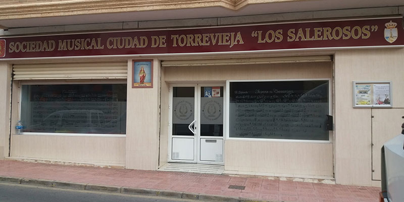 Ofrecimiento de la sede de Los Salerosos para la vacunación