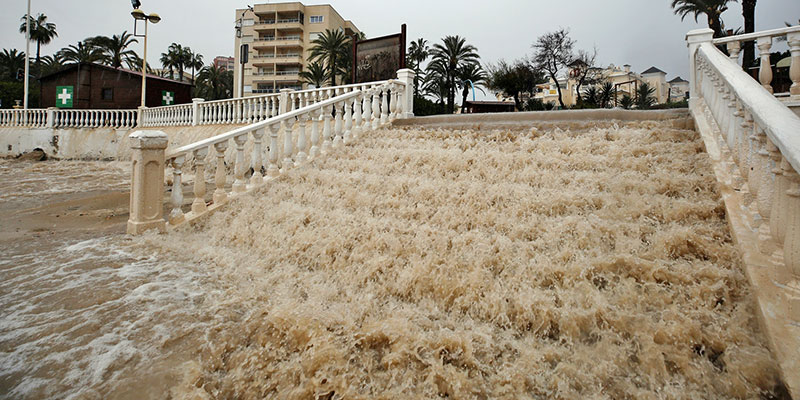 Torrevieja acumula más de 60 litros por lluvias en unas horas