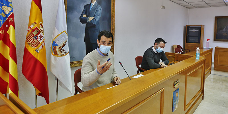 El alcalde anuncia que se van a iniciar los trámites oportunos con la finalidad de aprobar el Presupuesto 2021