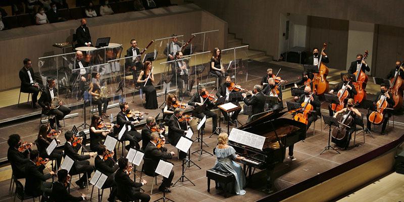 La OST, J.F. Sánchez y S. Berezhnaya fascinaron con la creación de Mozart y Schubert