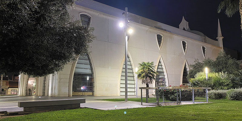 El Ayuntamiento refuerza el alumbrado público en la Plaza de Oriente