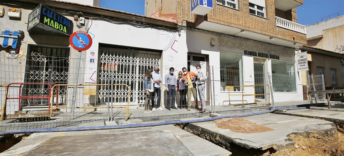 En un mes finalizan las obras de renovación de la red de alcantarillado en la calle María Parodi