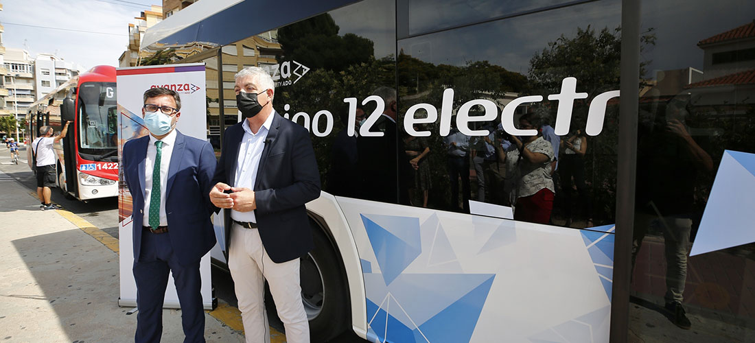 Presentado el nuevo autobús eléctrico modelo URBINO 12