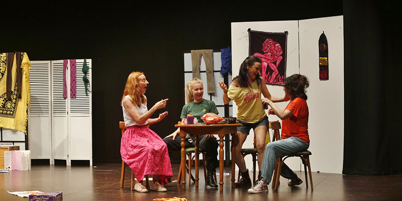 Puro realismo en “La extraña pareja”