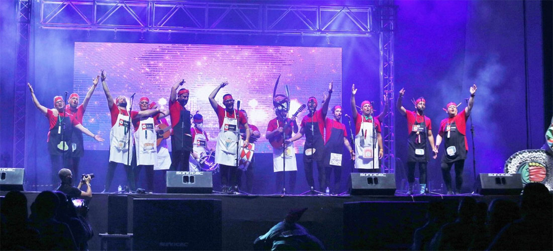 Noche chirigotera en el III Festival de Carnaval