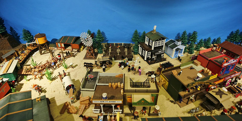 VA3232-CLICKS Más de 9.100 visitantes pasaron este verano por “La mar de clicks”