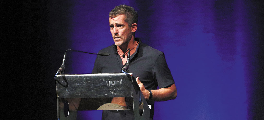 Entrevista a Germán Chazarra Moreno, docente torrevejense y codirector del corto ‘Oddity’, precandidato a los 36º Premios Goya