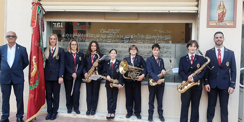 VA3240-SALEROSOS-1 Cinco nuevos músicos se incorporaron a “Los Salerosos”