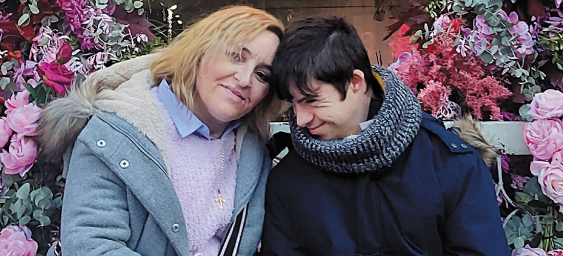 Mª Carmen Sáez y su hijo Daniel Pacheco retirarán juntos la Mantilla de La Purísima el Domingo de Resurrección