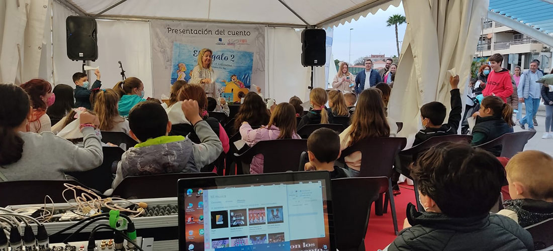 Música, poesía y juegos infantiles protagonizaron la XXIV Feria del Libro